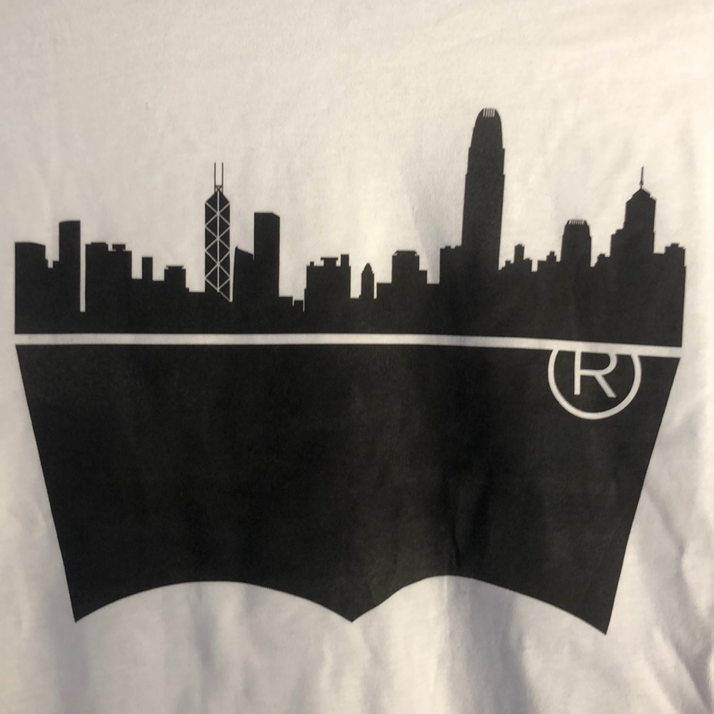 NWT Levi’s San Francisco T-Shirt! (XS) - Picture 5 of 9